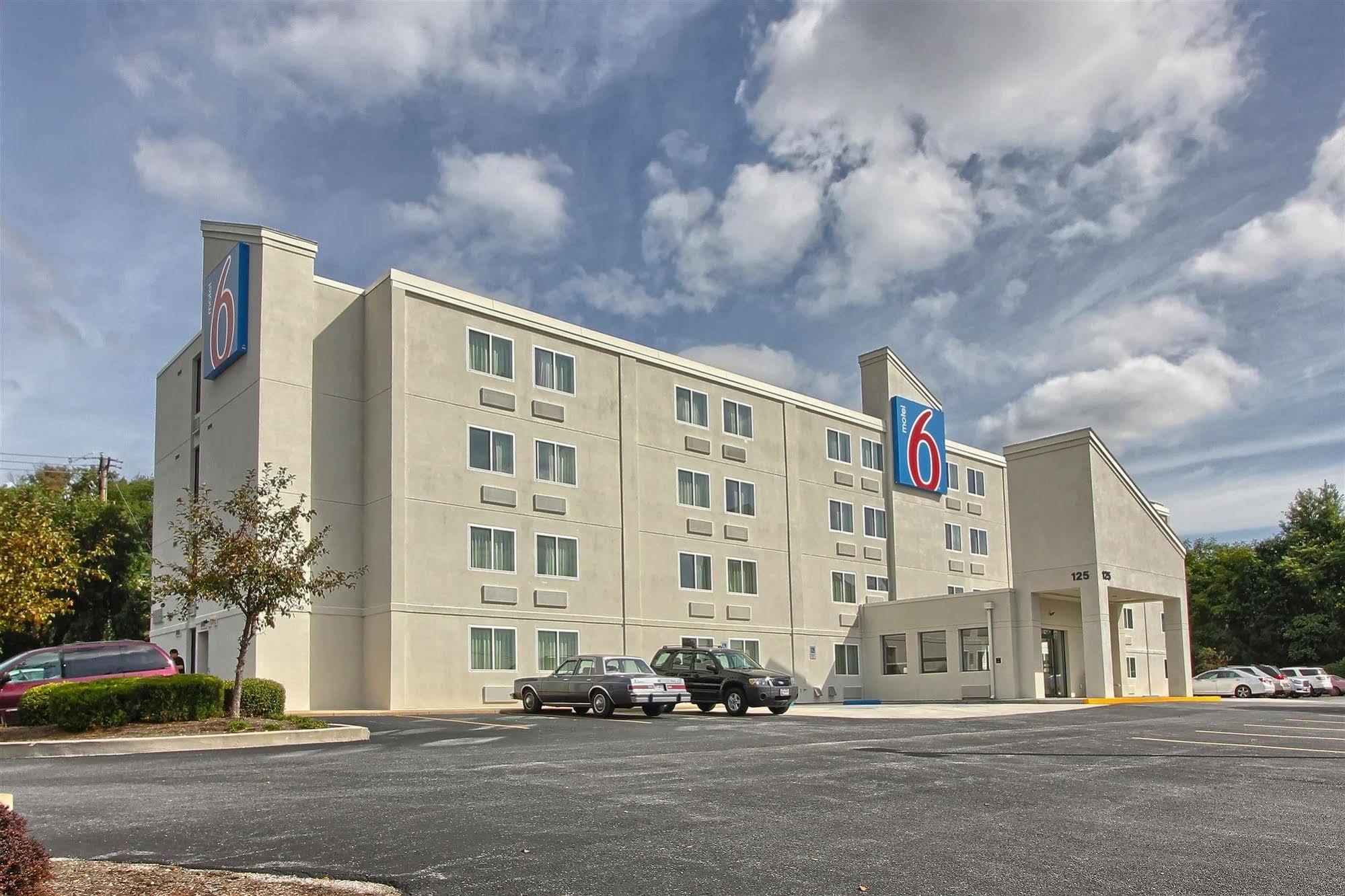 Motel 6-York, Pa - North Buitenkant foto